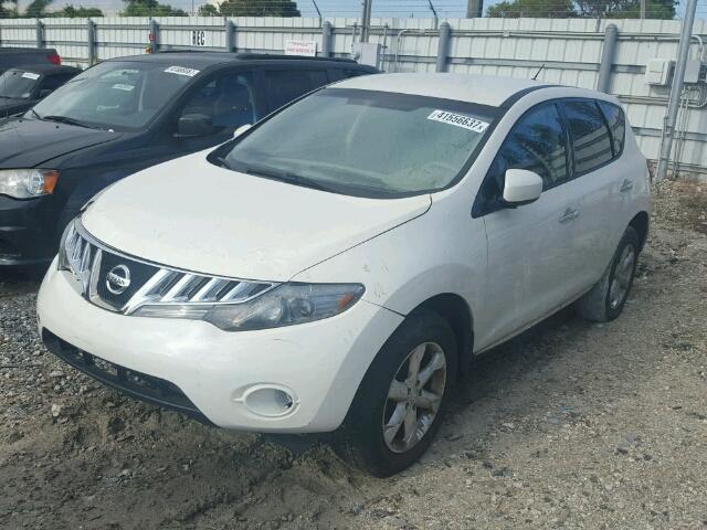 JN8AZ1MW0AW132516 - 2010 NISSAN MURANO S WHITE photo 2