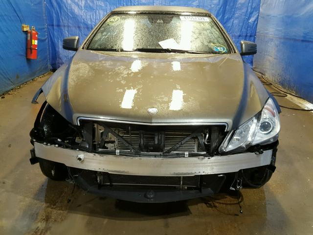 WDDKK7CF0BF043979 - 2011 MERCEDES-BENZ E 550 GREEN photo 9