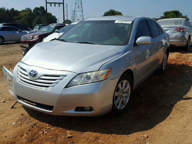 JTNBK46K673004111 - 2007 TOYOTA CAMRY NEW SILVER photo 2