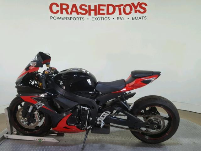 JS1GR7MA9E2101804 - 2014 SUZUKI GSX-R750 RED photo 5