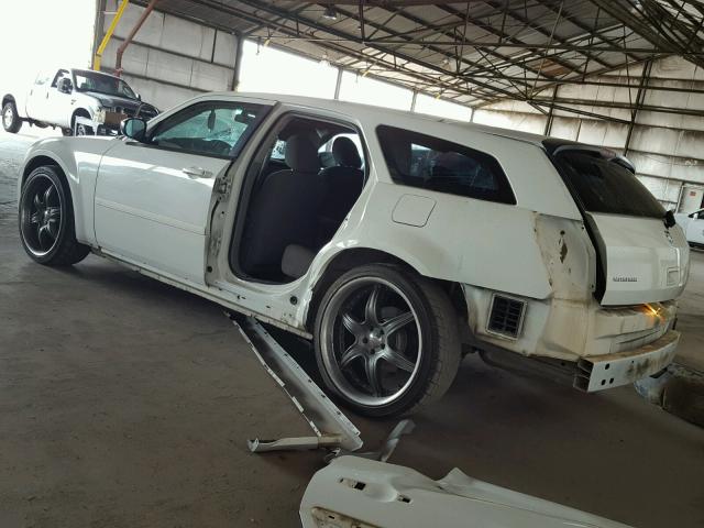 2D4FV47T06H417192 - 2006 DODGE MAGNUM SE WHITE photo 4