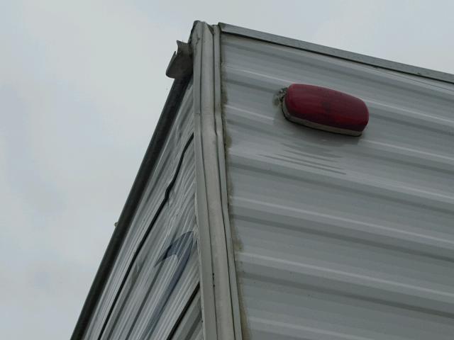 4YDF2552117301331 - 2001 KEYSTONE HORNET WHITE photo 11