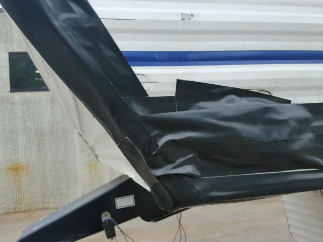 4YDF2552117301331 - 2001 KEYSTONE HORNET WHITE photo 17