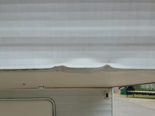 4YDF2552117301331 - 2001 KEYSTONE HORNET WHITE photo 18