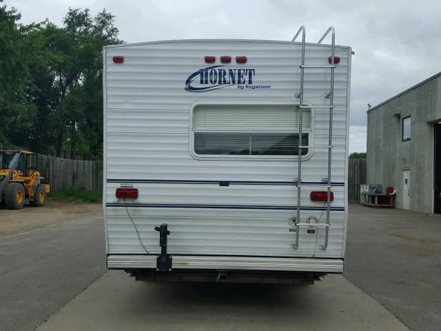 4YDF2552117301331 - 2001 KEYSTONE HORNET WHITE photo 4