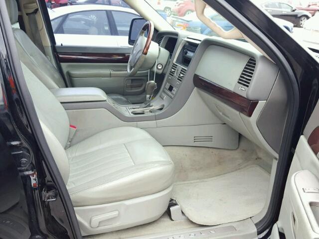 5LMEU88H23ZJ54303 - 2003 LINCOLN AVIATOR BLACK photo 5