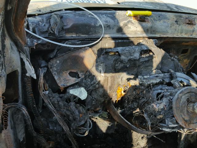 1GNDT13W1X2206917 - 1999 CHEVROLET BLAZER BURN photo 8