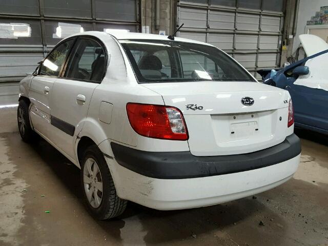 KNADE123486299854 - 2008 KIA RIO WHITE photo 3