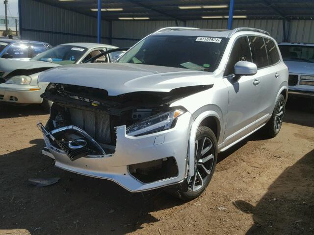 YV4A22PK5H1120025 - 2017 VOLVO XC90 T6 SILVER photo 2