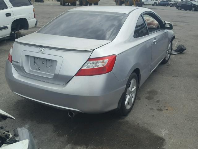 2HGFG12938H546467 - 2008 HONDA CIVIC EXL 银色 照片 4