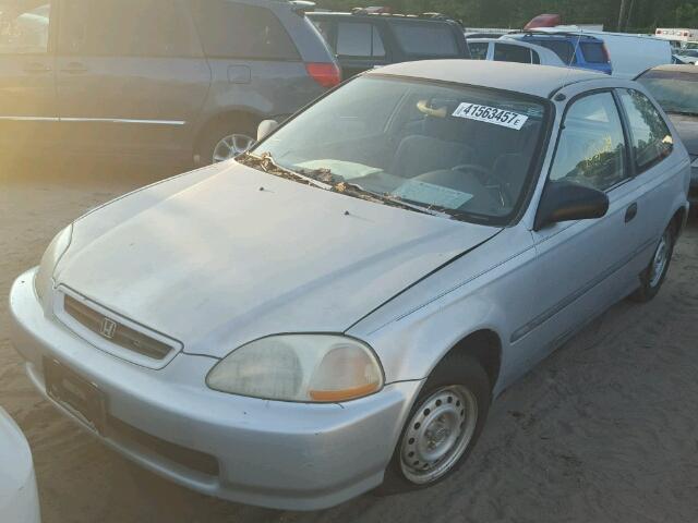 2HGEJ6423TH112634 - 1996 HONDA CIVIC SILVER photo 2