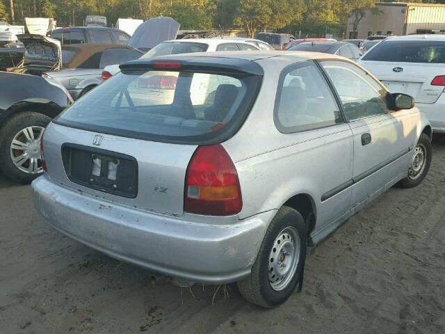 2HGEJ6423TH112634 - 1996 HONDA CIVIC SILVER photo 4