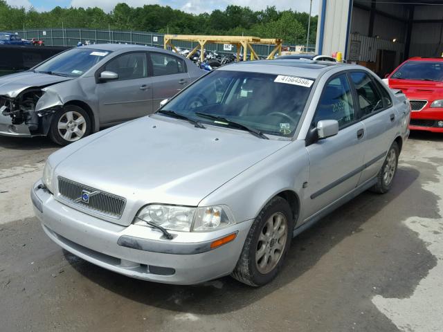 YV1VS29501F704816 - 2001 VOLVO S40 1.9T SILVER photo 2