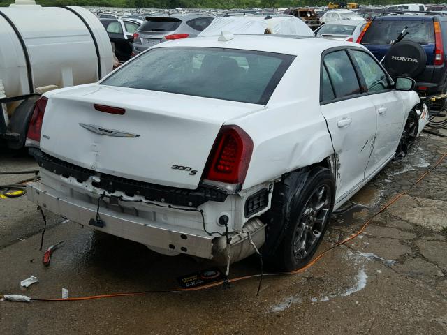 2C3CCAGG0FH887475 - 2015 CHRYSLER 300 S WHITE photo 4