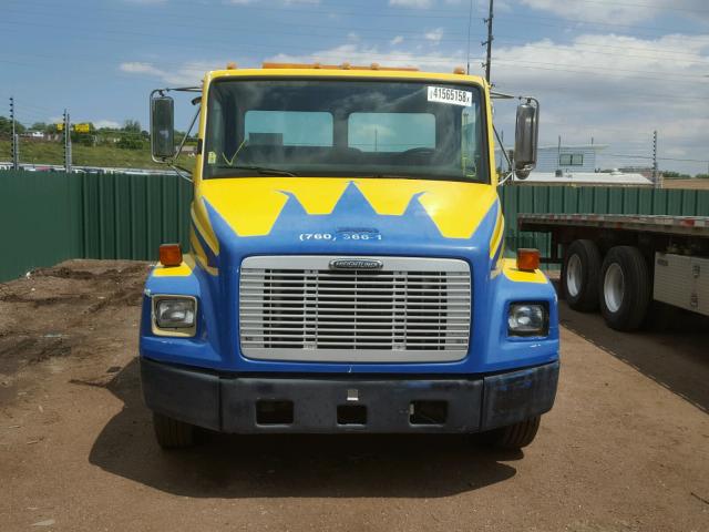 1FV3GFAC3YHB78493 - 2000 FREIGHTLINER MEDIUM CON YELLOW photo 9