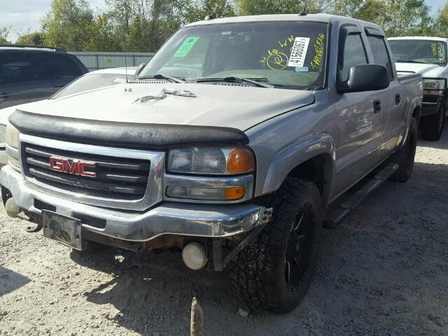 2GTEK13T741289089 - 2004 GMC NEW SIERRA GRAY photo 2