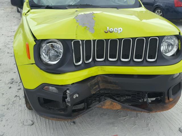 ZACCJAAB5HPG15830 - 2017 JEEP RENEGADE S GREEN photo 9