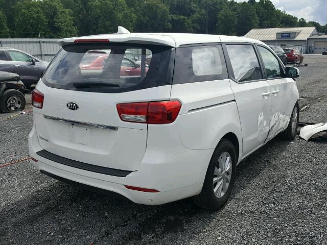 KNDMA5C19H6272586 - 2017 KIA SEDONA L WHITE photo 4