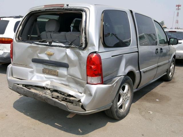 1GNDV23128D165482 - 2008 CHEVROLET UPLANDER L 银色 照片 4