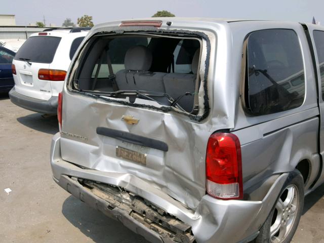 1GNDV23128D165482 - 2008 CHEVROLET UPLANDER L 银色 照片 9