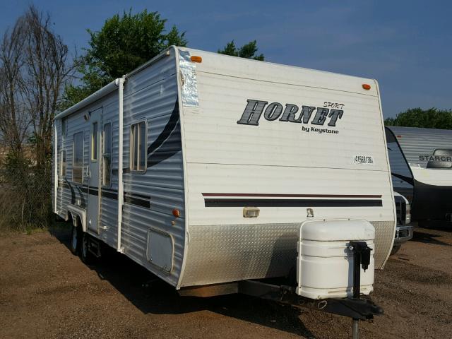 4YDT27B244E312620 - 2004 KEYSTONE HORNET WHITE photo 1