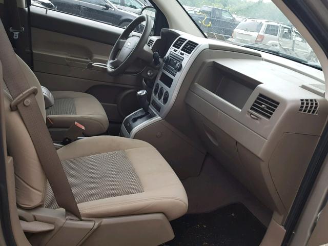1J8FF47W08D557501 - 2008 JEEP COMPASS SP TAN photo 5