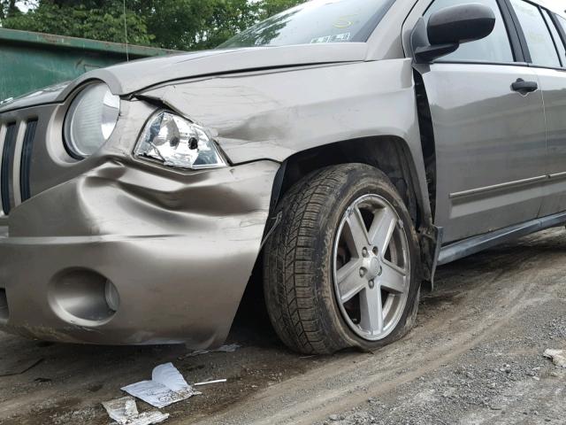 1J8FF47W08D557501 - 2008 JEEP COMPASS SP TAN photo 9