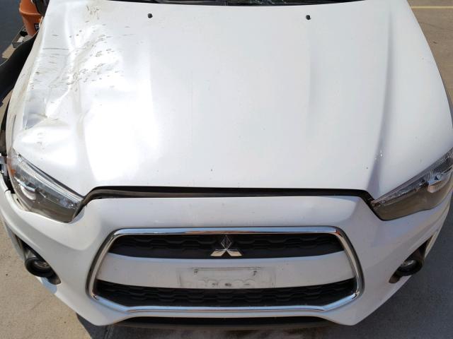 4A4AP4AU5EE008980 - 2014 MITSUBISHI OUTLANDER WHITE photo 7