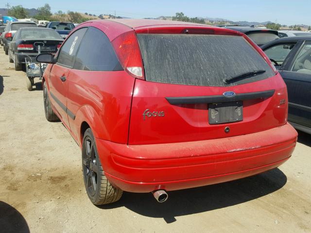 3FAFP31313R127012 - 2003 FORD FOCUS ZX3 RED photo 3