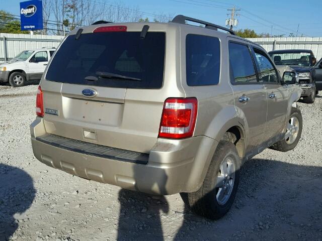 1FMCU9D79BKB26082 - 2011 FORD ESCAPE XLT TAN photo 4