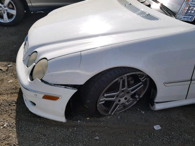 WDBPJ75JX2A026896 - 2002 MERCEDES-BENZ CL 500 WHITE photo 9