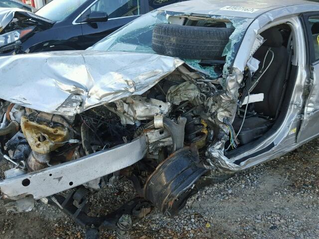 1G2ZG558064209453 - 2006 PONTIAC G6 SE1 SILVER photo 9