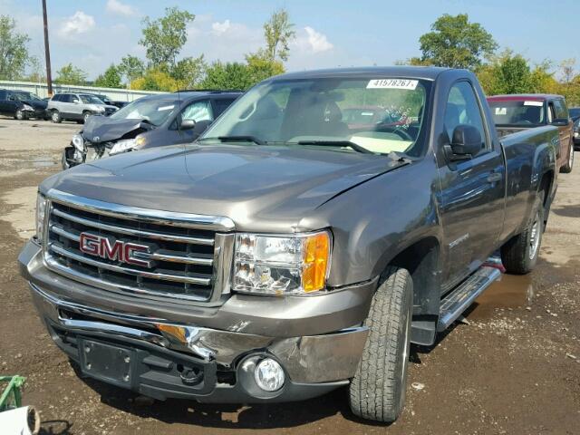 1GTN1TEXXDZ161550 - 2013 GMC SIERRA BROWN photo 2