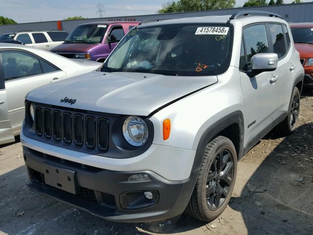 ZACCJABB0HPG00358 - 2017 JEEP RENEGADE L SILVER photo 2