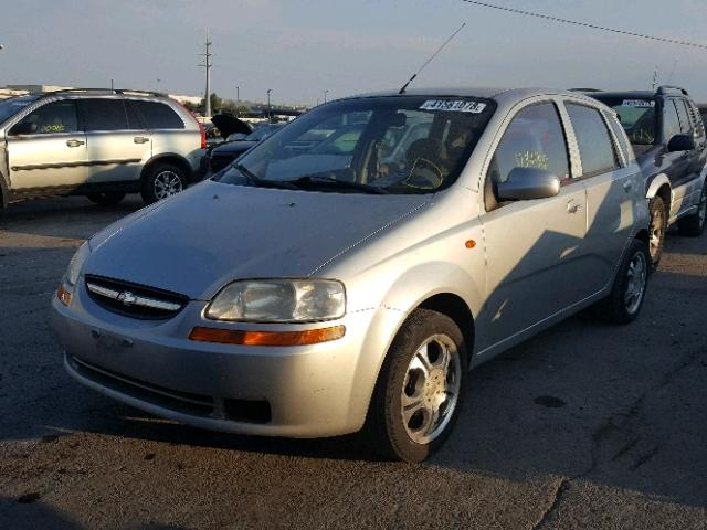 KL1TD62674B151652 - 2004 CHEVROLET AVEO SILVER photo 2