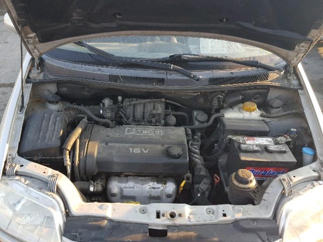 KL1TD62674B151652 - 2004 CHEVROLET AVEO SILVER photo 7