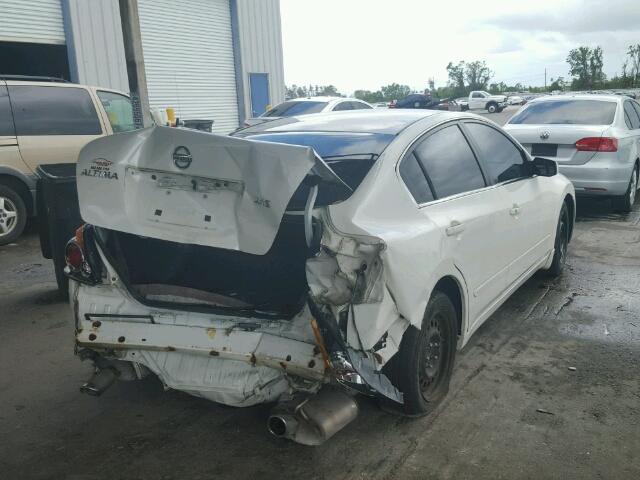 1N4AL21E98N455564 - 2008 NISSAN ALTIMA 2.5 WHITE photo 4