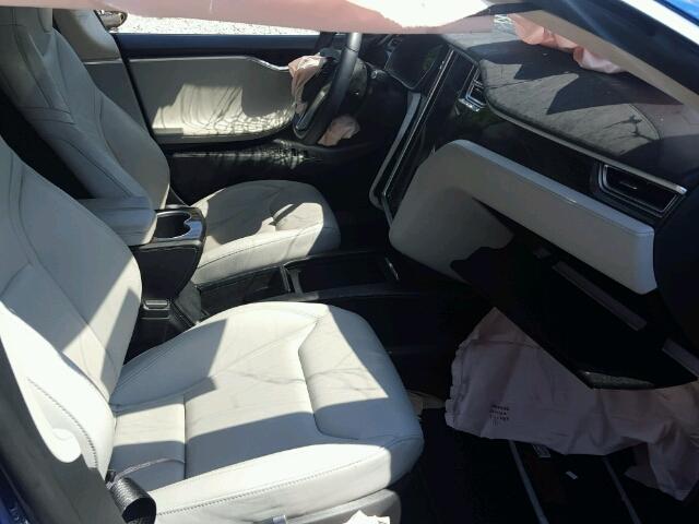 5YJSA1E48GF136282 - 2016 TESLA MODEL S Կապույտ լուսանկար 5