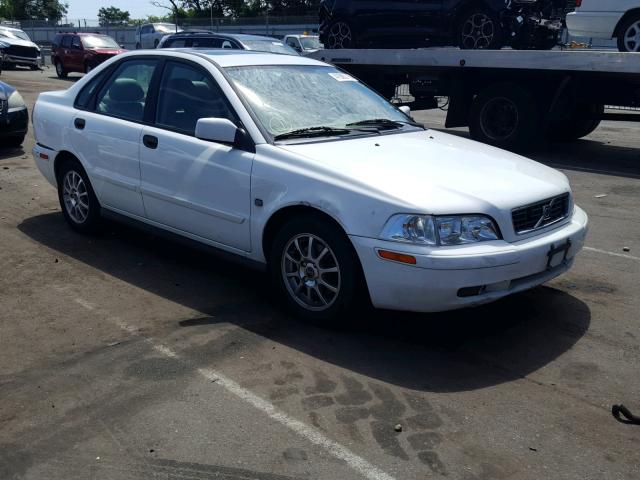 YV1VS27514F036788 - 2004 VOLVO S40 1.9T WHITE photo 1