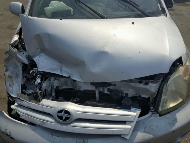 JTKKT624350078632 - 2005 TOYOTA SCION XA SILVER photo 7