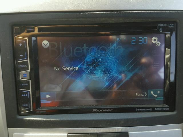 1G1ZC5E00CF197556 - 2012 CHEVROLET MALIBU 1LT 银色 照片 9