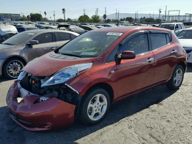 JN1AZ0CPXBT004225 - 2011 NISSAN LEAF SV MAROON photo 2