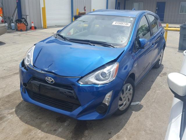 JTDKDTB34F1579938 - 2015 TOYOTA PRIUS C BLUE photo 2