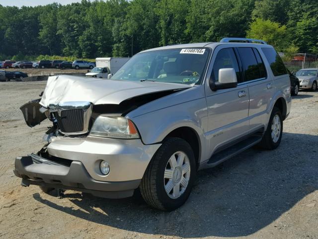 5LMEU88H64ZJ00908 - 2004 LINCOLN AVIATOR 灰色 照片 2