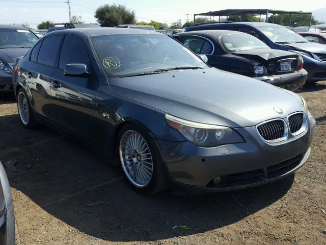 WBANB33574B107482 - 2004 BMW 545 I GRAY photo 1