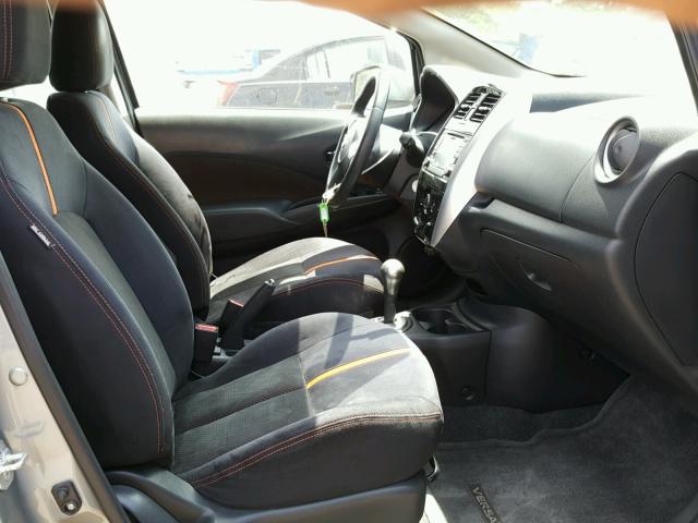 3N1CE2CP9FL419417 - 2015 NISSAN VERSA NOTE GRAY photo 5