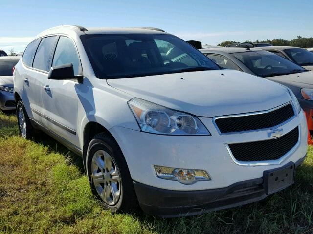 1GNKRFED6CJ149564 - 2012 CHEVROLET TRAVERSE WHITE photo 1