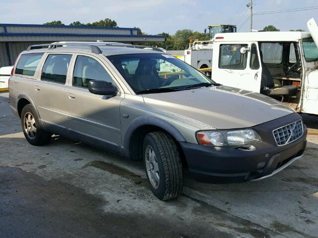 YV1SZ58D521060236 - 2002 VOLVO V70 XC SILVER photo 1