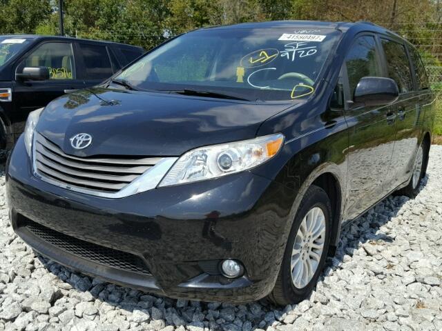 5TDYK3DC5CS201557 - 2012 TOYOTA SIENNA BLACK photo 2