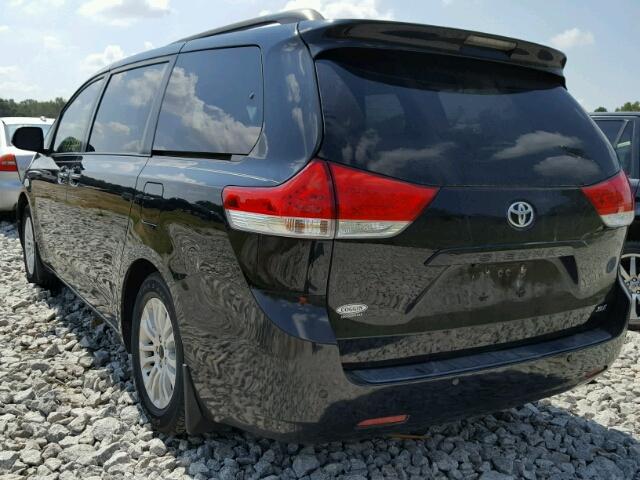 5TDYK3DC5CS201557 - 2012 TOYOTA SIENNA BLACK photo 3